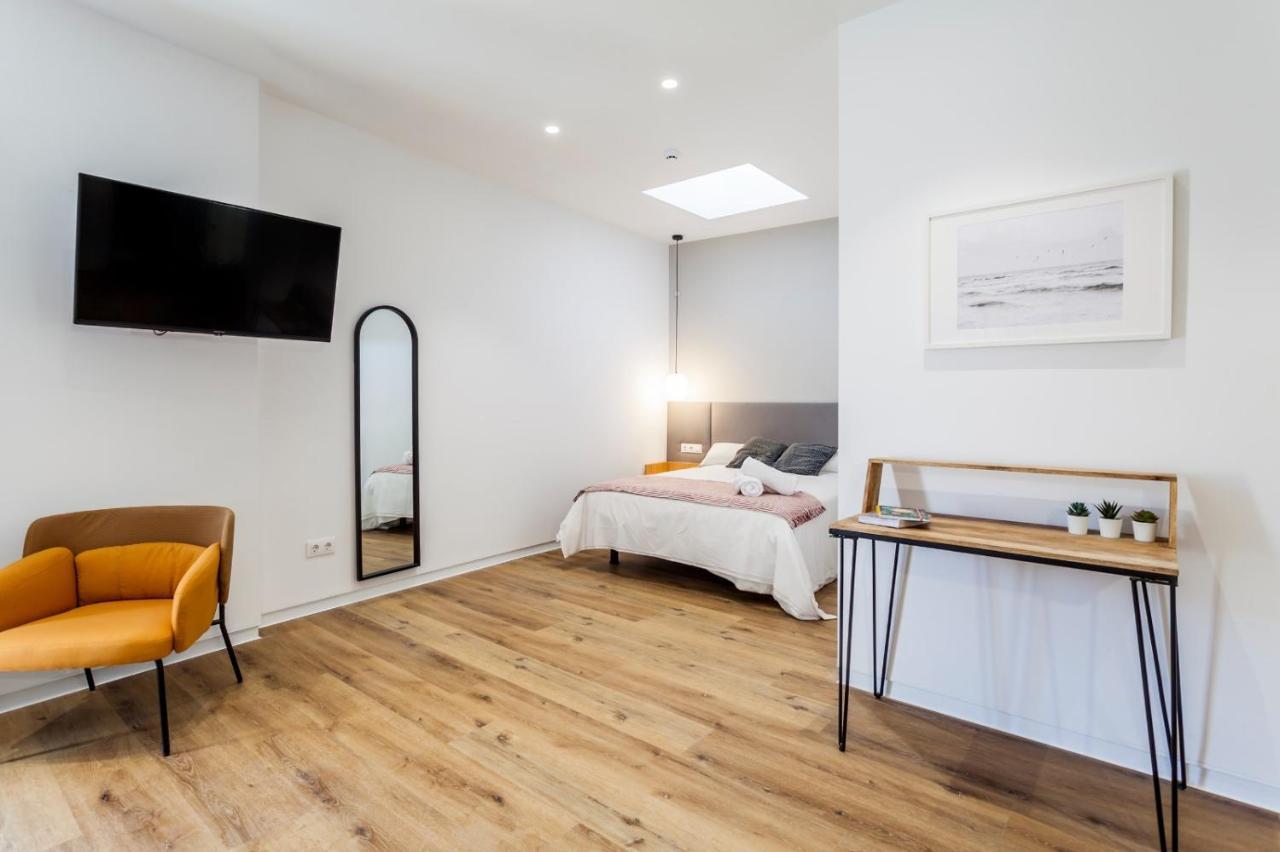 Puerto Beach Suites Valencia Luaran gambar