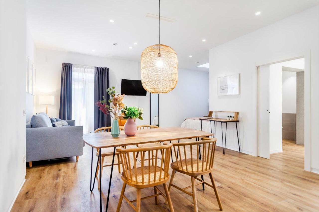 Puerto Beach Suites Valencia Luaran gambar