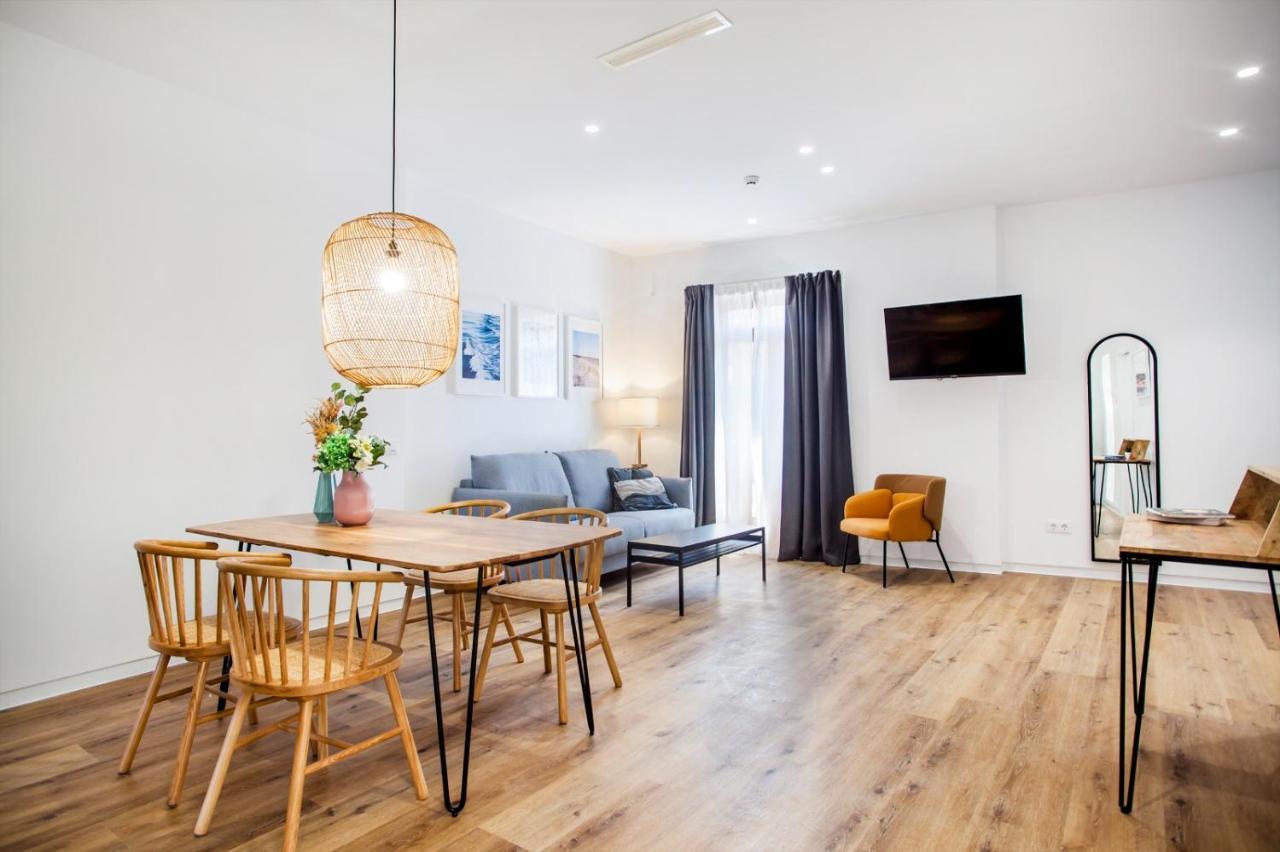 Puerto Beach Suites Valencia Luaran gambar