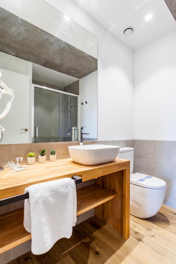 Puerto Beach Suites Valencia Luaran gambar