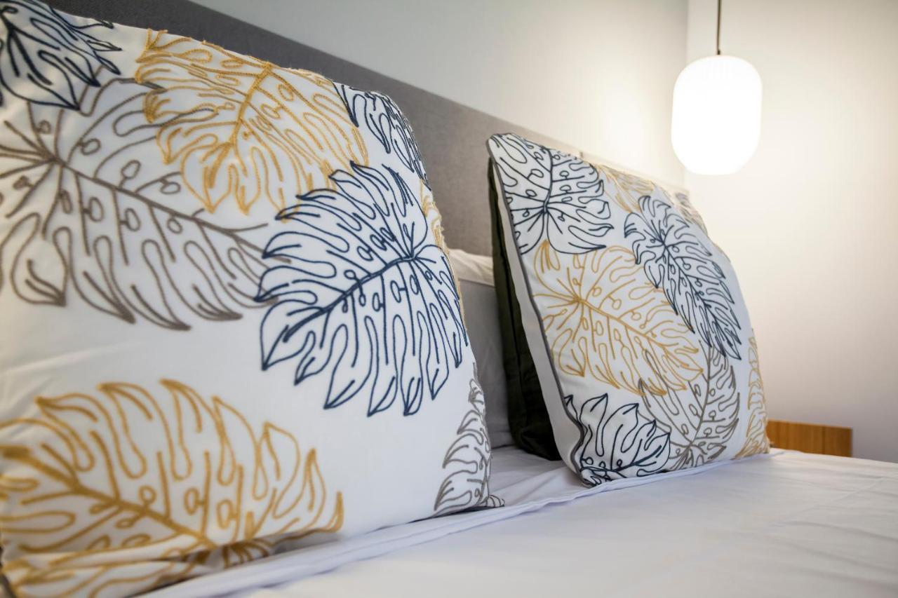 Puerto Beach Suites Valencia Luaran gambar