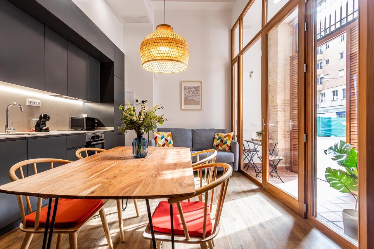 Puerto Beach Suites Valencia Luaran gambar